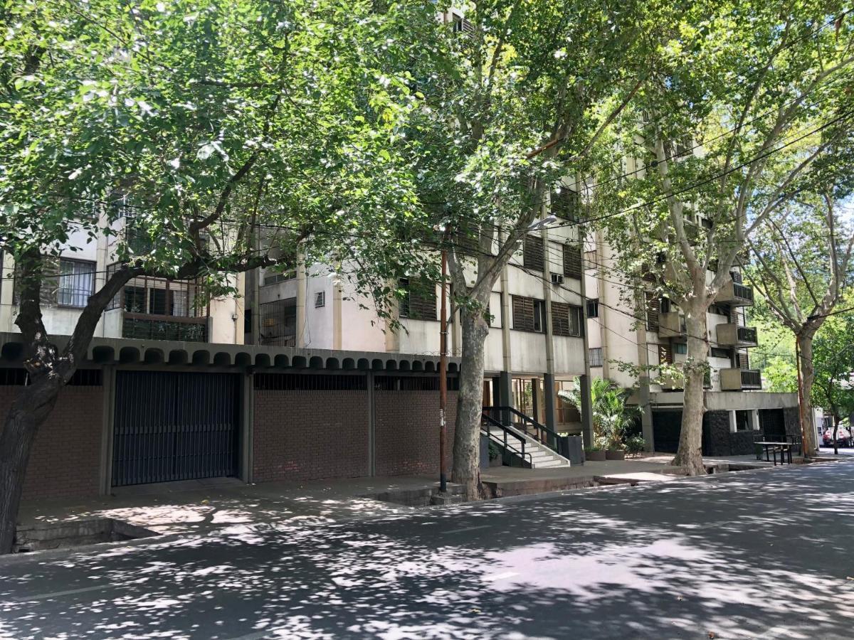 Apartamento Lela Мендоса Екстериор снимка